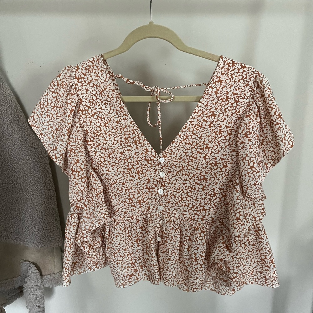Vestique Top
